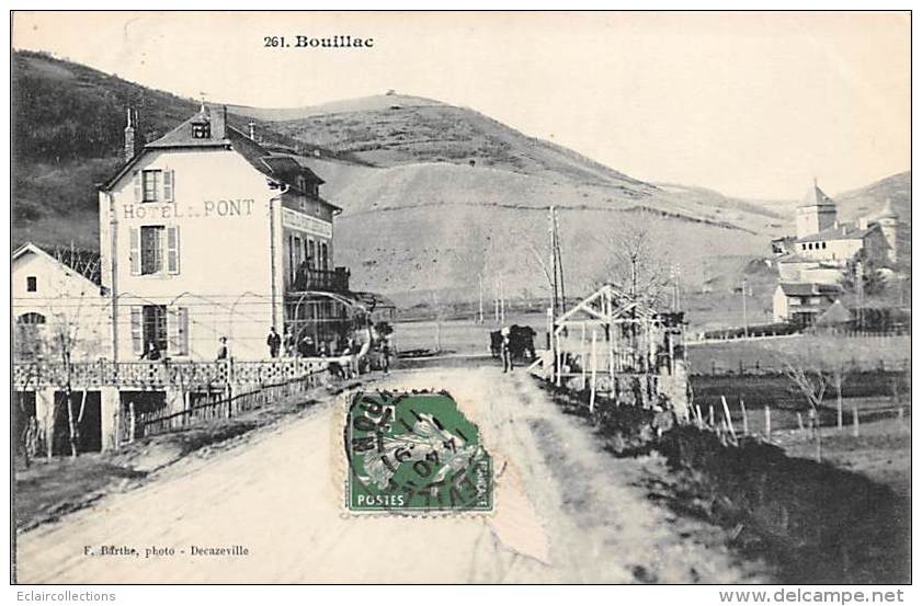 Bouillac        12        Vue Sur Le Village Et Hôtel Du Pont - Altri & Non Classificati