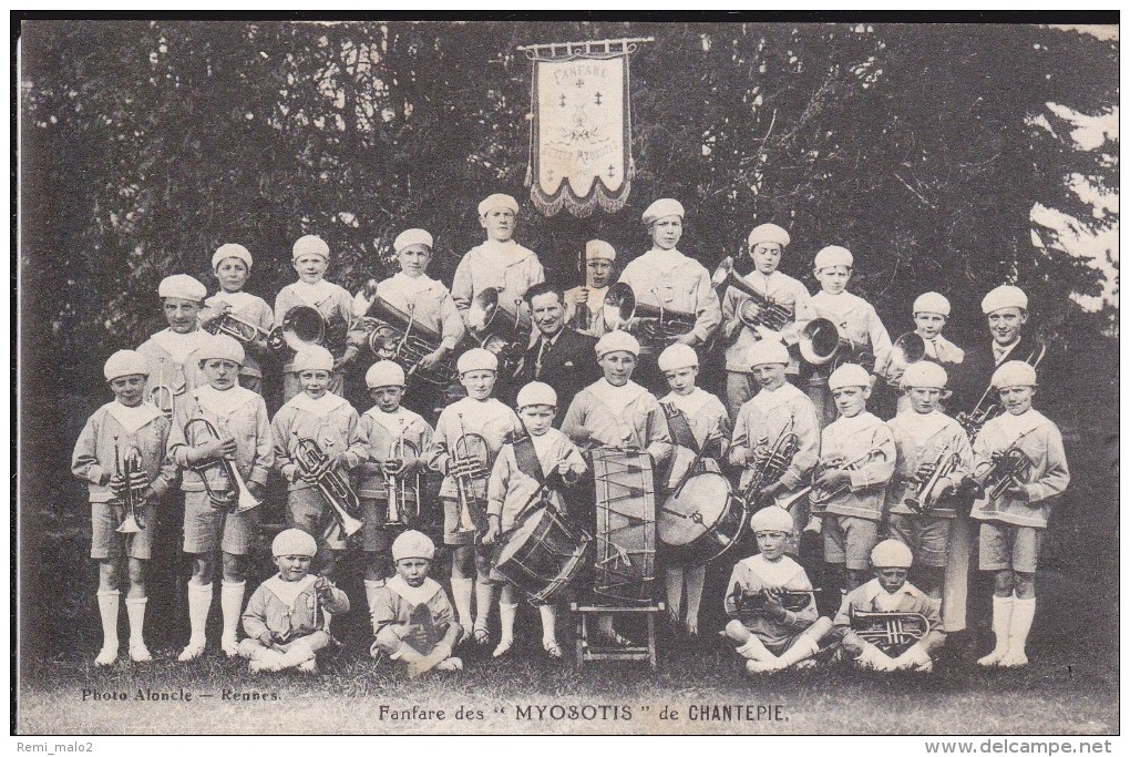 CARTE POSTALE     Fanfare Des "Miosotis" De CHANTEPIE 35 - Autres & Non Classés