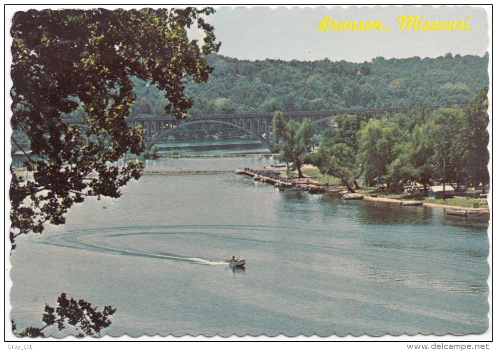 Branson, Missouri, Lake Taneycomo, Unused Postcard [18956] - Branson