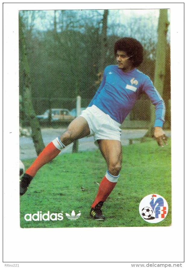 Cpm - Sport FOOTBALL - Gérard JANVION - Publicité ADIDAS - FFF - Joueur Ballon - Calcio