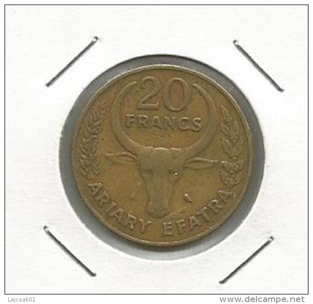 D10 Madagascar 20 Francs  4 Ariary 1970. KM#12 - Madagascar