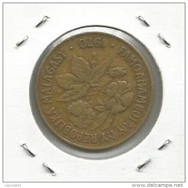 D10 Madagascar 20 Francs  4 Ariary 1970. KM#12 - Madagaskar