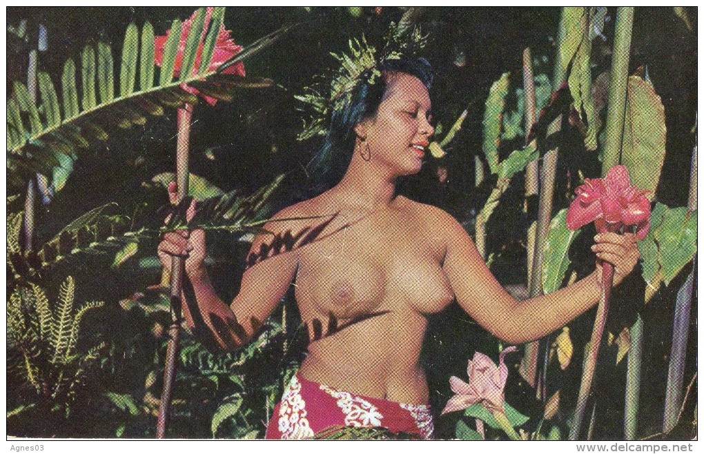 Beautifil Tahitian Maid - Polynésie Française