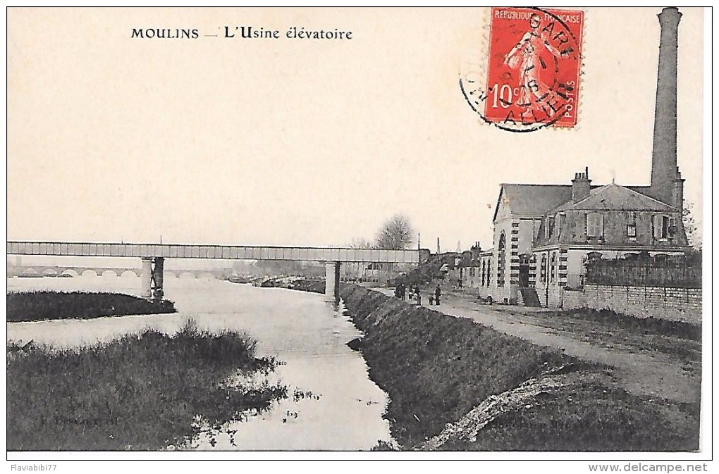 MOULINS - ( 03 ) -   L'Usine élèvatoire - Houseboats