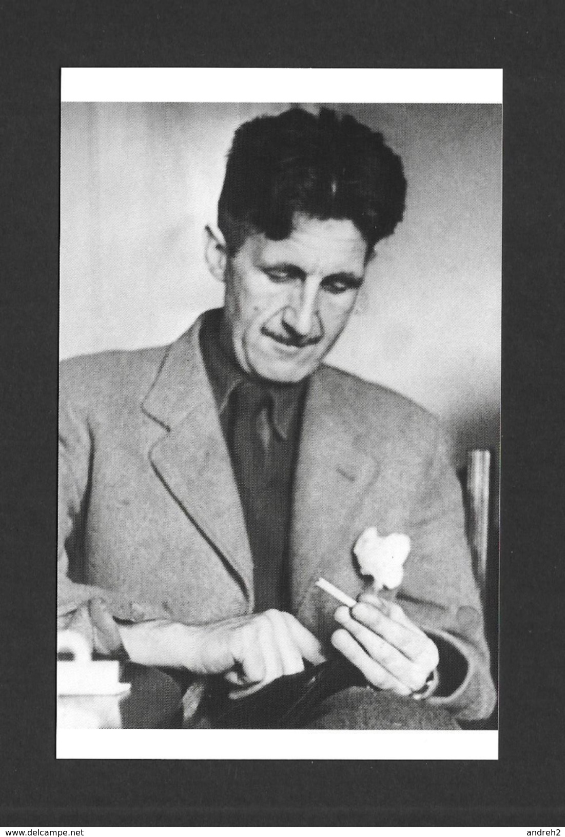 ÉCRIVAINS - WRITERS - GEORGE ORWELL - PHOTOGRAPH BETTMANN/CORBIS - Scrittori