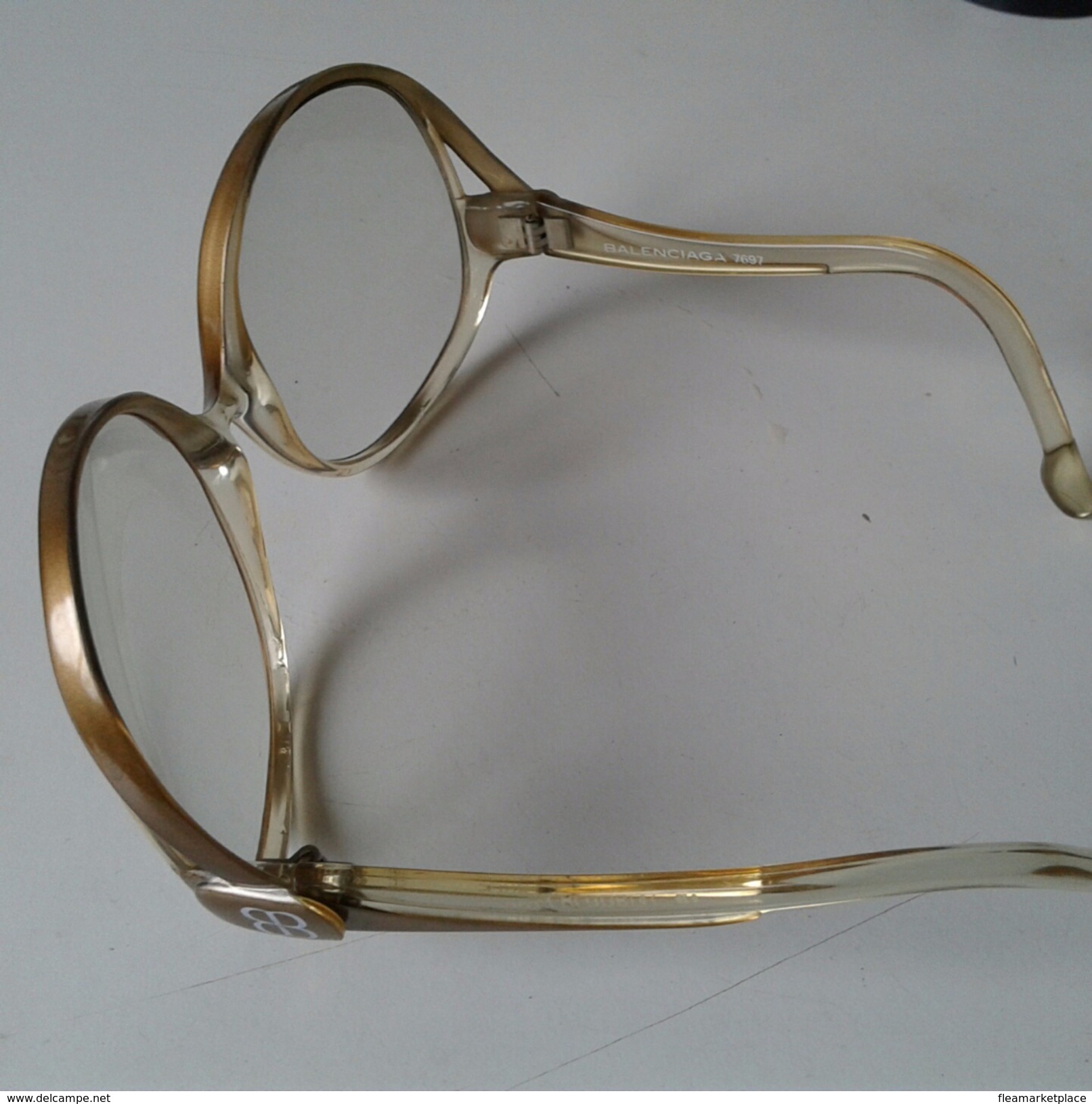 RARE : LUNETTES DE SOLEIL DE CHEZ BALENCIAGA - Sun Glasses