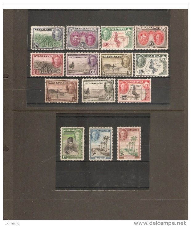 NYASALAND 1945 SET  SG 144/157 MOUNTED MINT Cat £85 - Nyassaland (1907-1953)