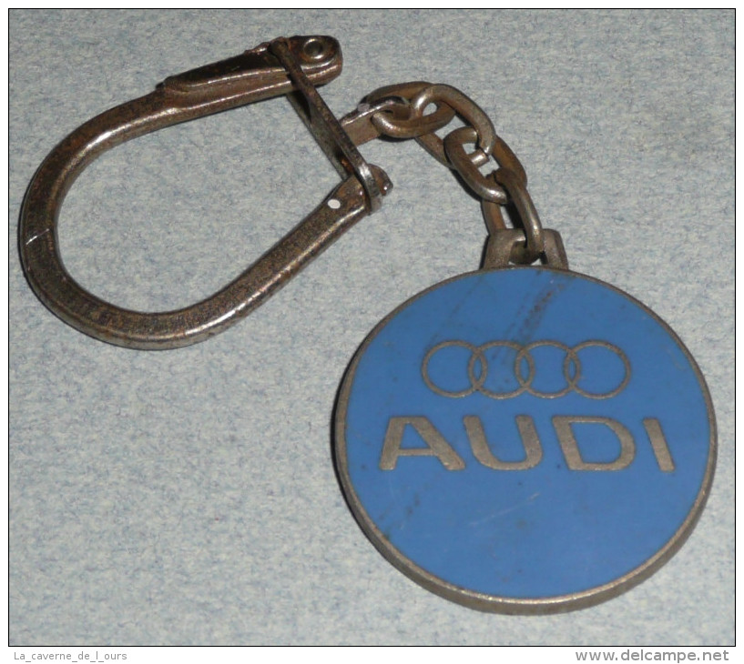 Rare Lot 2 Anciens Porte-clefs Porte-clés CLE En Métal Dont 1 émaillé, AUDI, émail émaux Cloisonnés, Paris VW Ithiviers - Portachiavi