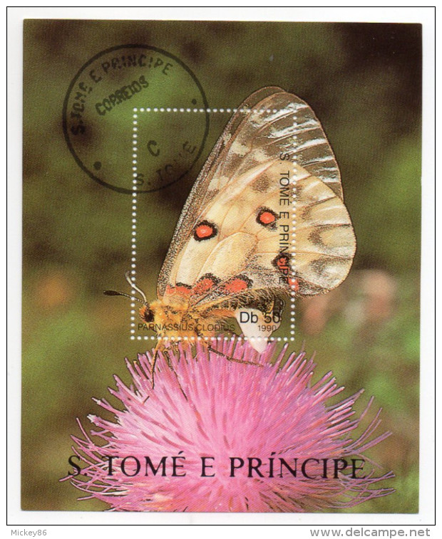 SAO TOME ET PRINCIPE--1990---Feuillet "Papillons"  Gros Plan De Papillon Sur Fleur...........à Saisir - Sao Tome Et Principe