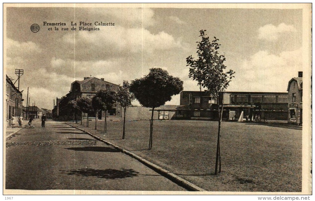 CPA Photo  Belgique    (Hainaut)   FRAMERIES  -  La Place Calmette Et La Rue De Fleignies - Frameries