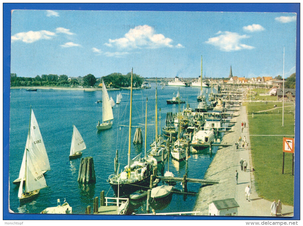 Deutschland; Travemünde Lübeck; Yachthafen - Luebeck-Travemuende