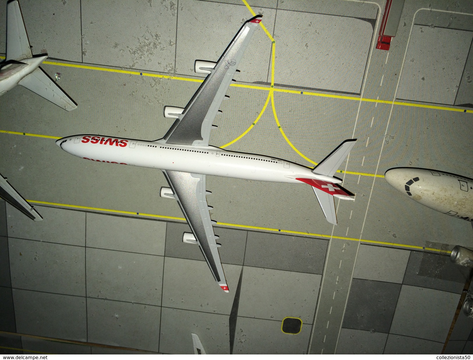 -SWISS AIRBUS A 340- HERPA SCALA 1:500 PERFETTO BELLISSIMO ! - Aerei E Elicotteri