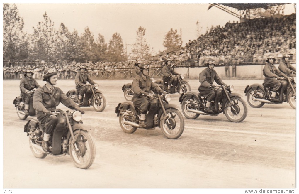 MOTO-FOTO-PHOTO ORIGINALI 100%-CORSE-GARE-MOTOCICLISTI-MAK TT100_20/5/1950-2 SCANN- - Motorräder