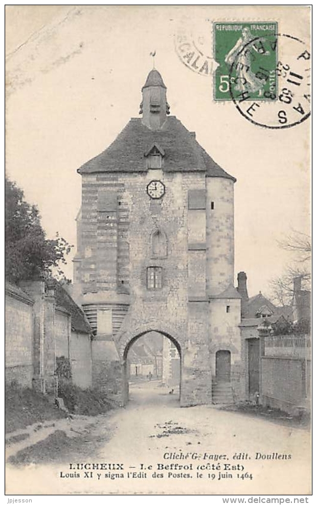 SOMME  80   LUCHEUX  LE BEFFROI (COTE EST)  LOUIS XI Y SIGNA L'EDIT DES POSTES - Lucheux