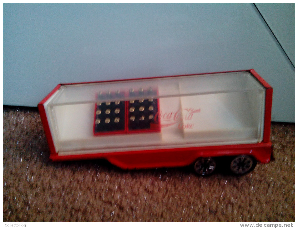 ULTRA RARE  TRAILER FOR TRUCK ADVERTISE COCA COLA 1970:S BULGARIA WITH 2 FRAMES SET USED - Speelgoed