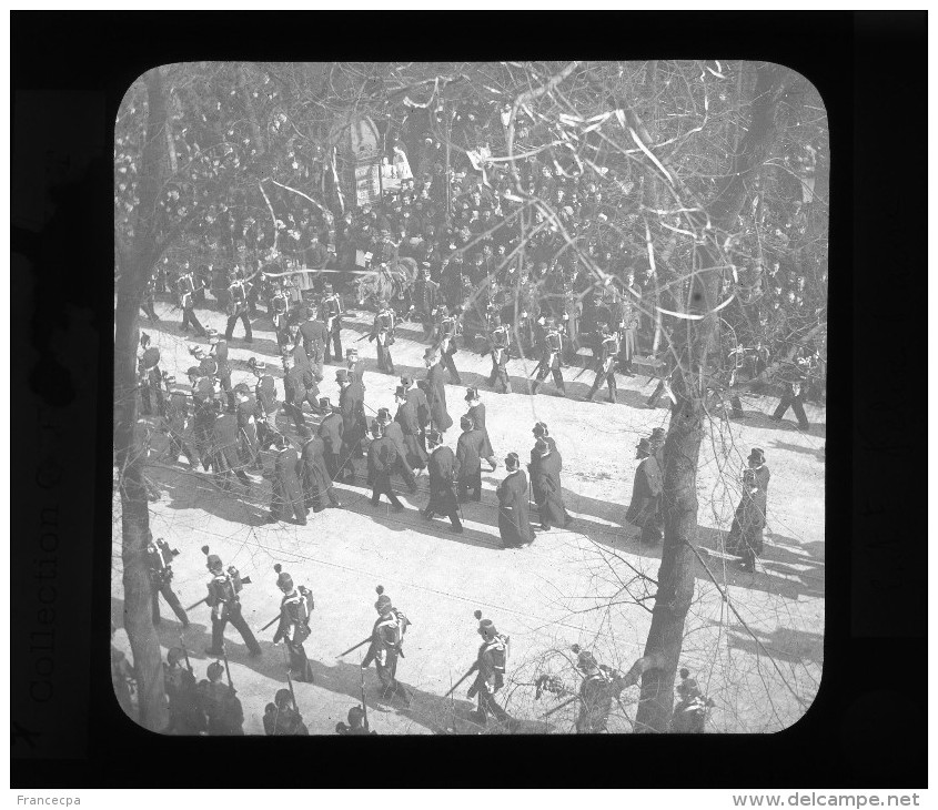 V0007 - OBSEQUES DU PRESIDENT FELIX FAURE - Glass Slides