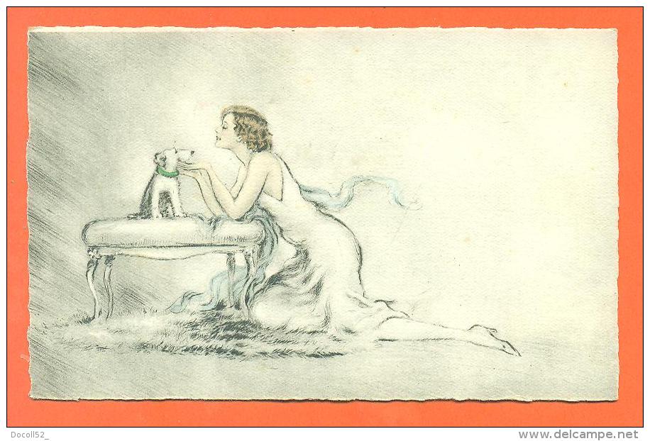CPA Illustrateur Art Nouveau  "  Femme Et Chien Fox Terrier " Format  9x14 - 1900-1949