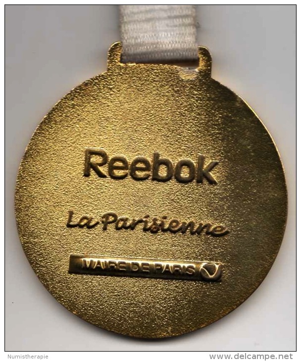 Médaille Émaillée Marathon : La Parisienne 2013 (avec Ruban Original) - Autres & Non Classés