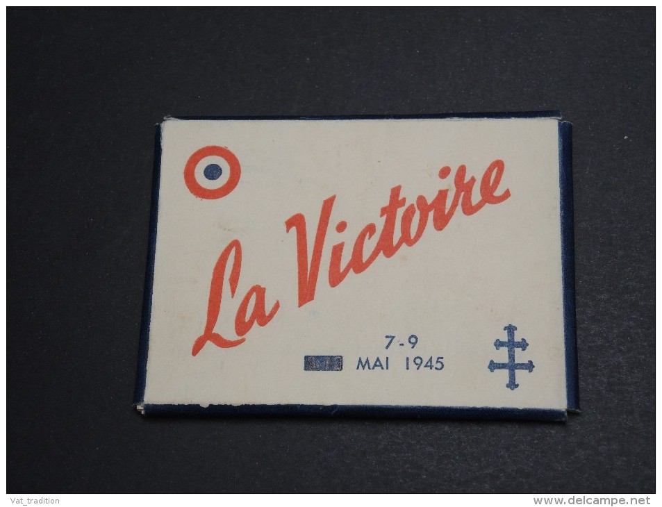 FRANCE - Photos De La Victoire à Paris En 1945 Avec Sa Pochette D 'origine - A Voir - L  3672 - Guerre, Militaire