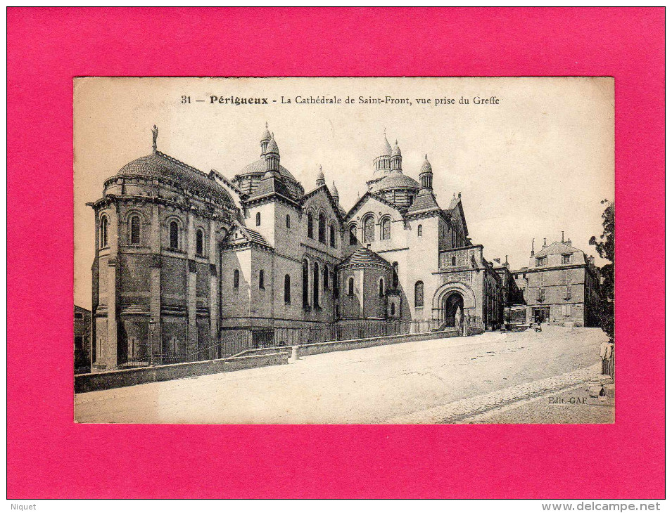 PERIGUEUX, La Cathédrale De St-Front, Vue Prise Du Greffe, (GAF), 24 Dordogne. - Périgueux