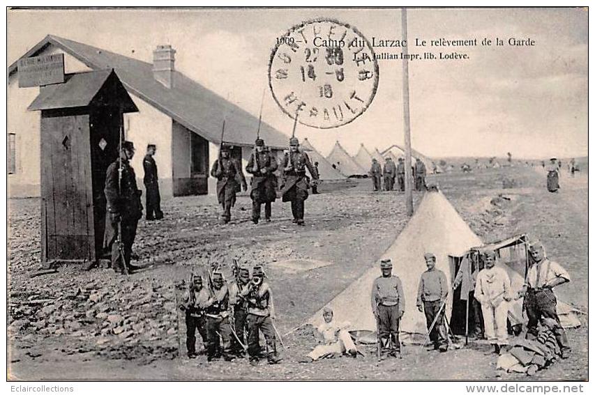 Larzac       12     Le Camp . La Relève De La Garde - Andere & Zonder Classificatie