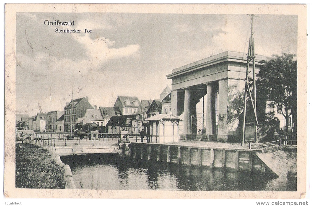 GREIFSWALD Steinbecker Tor Belebt Grünlich 7.11.1925 Gelaufen - Greifswald