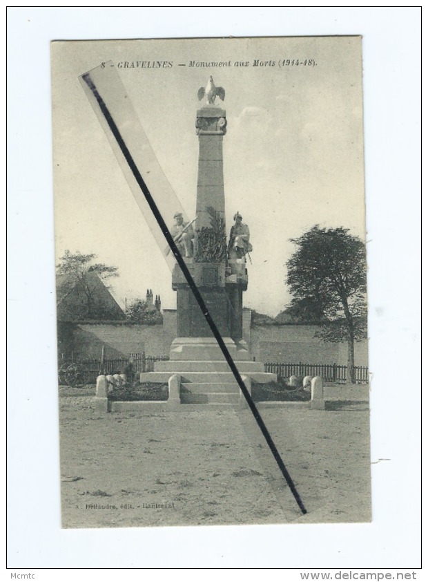 CPA -  Gravelines  - Monument Aux Morts (1914-18) - Gravelines