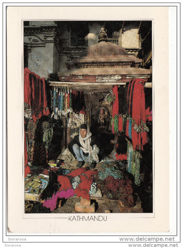 Nepal In Kathmandu´ Colourful Bazar Bead Negozio Delle Perline Colorate - Negozi