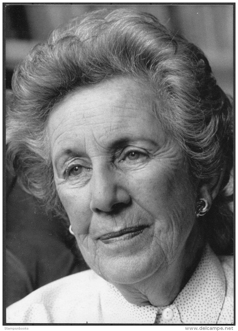 1989 Press Photo By Jane Bown - South Africa, Helen Suzman, Politics (18cm X 13cm) - Famous People