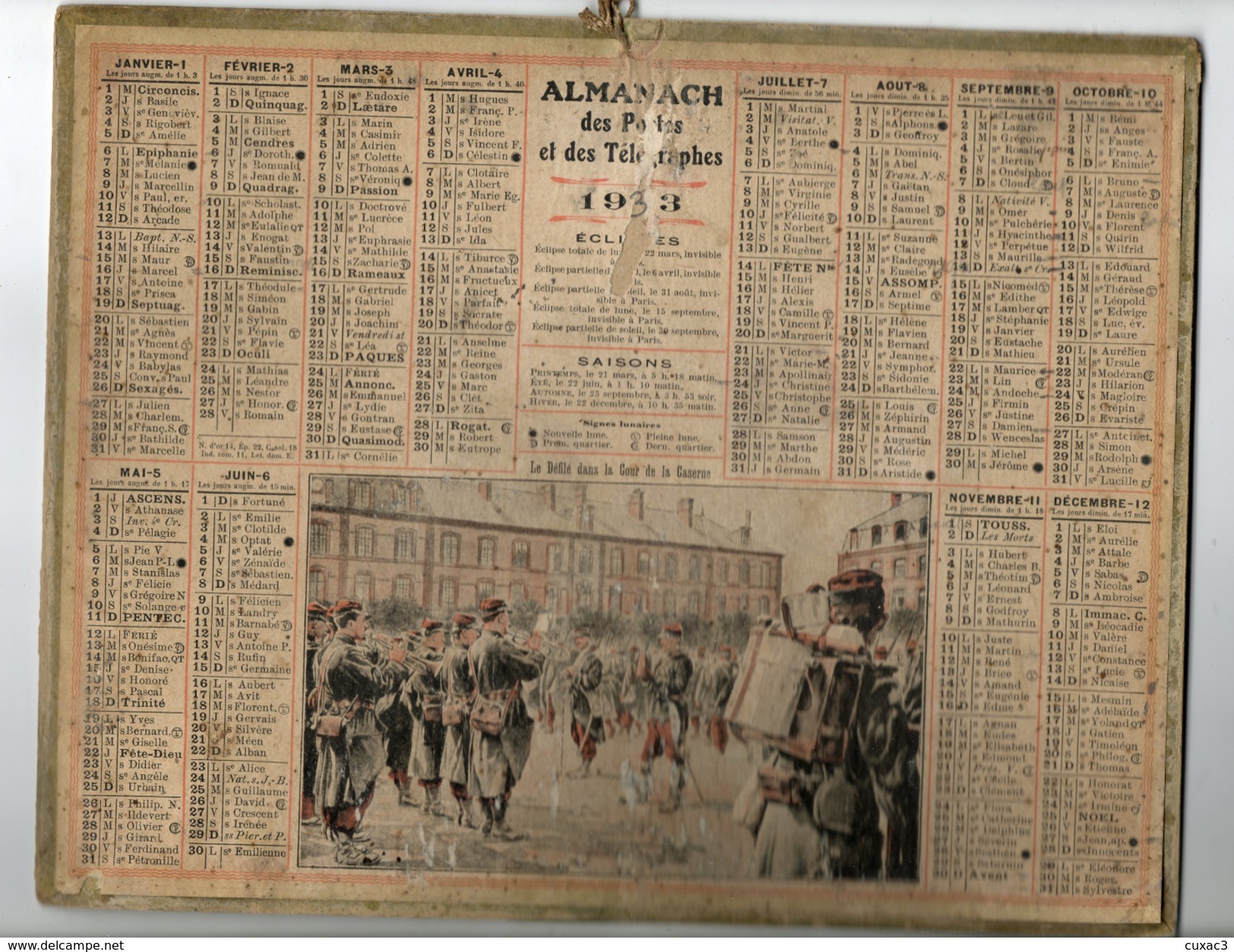 Almanach Des Postes Et Télégraphes1933 - Le Défilé Dans La Cour De La Caserne - Grand Format : 1921-40