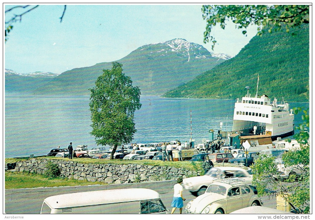 Fähre KINSARVIK - Hardangerfjord/Norwegen (mit Alten Autos) - Fähren