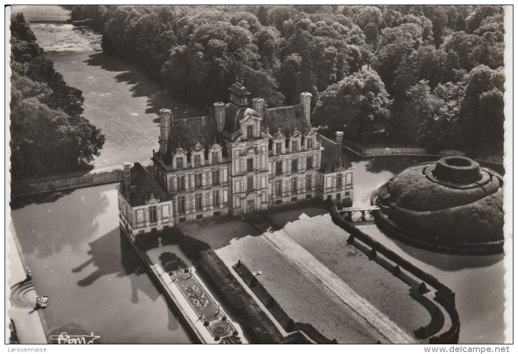 27 - BEAUMESNIL - Le Château - Vue Aérienne - Beaumesnil