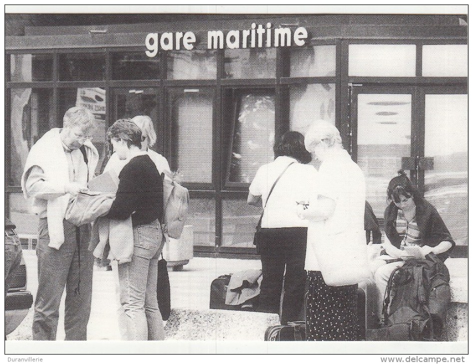 Les Derniers Sous. (Gare Mritime Cherbourg). Michel L'HOSTIS. Le Mois De La Photographie Cherbourg 98 - Photographs