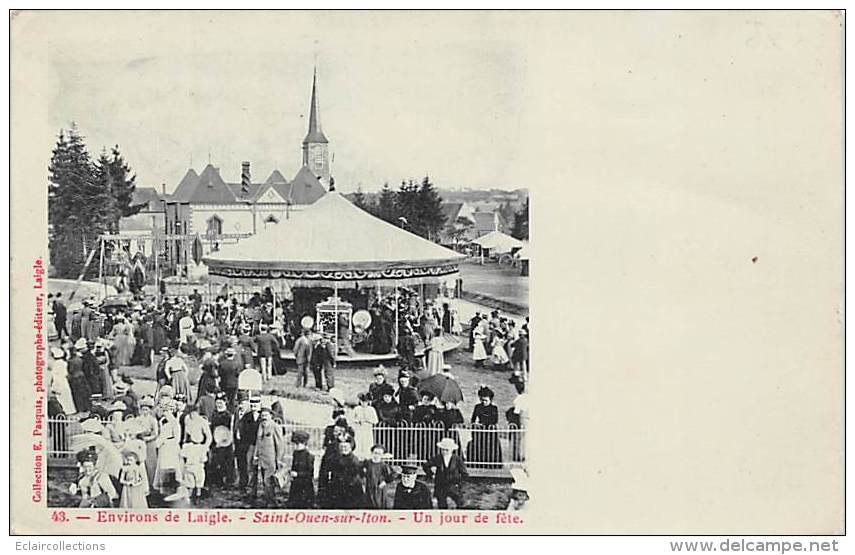 Saint Ouen Sur Iton      61      Jour De Fête. Un Manège - Sonstige & Ohne Zuordnung