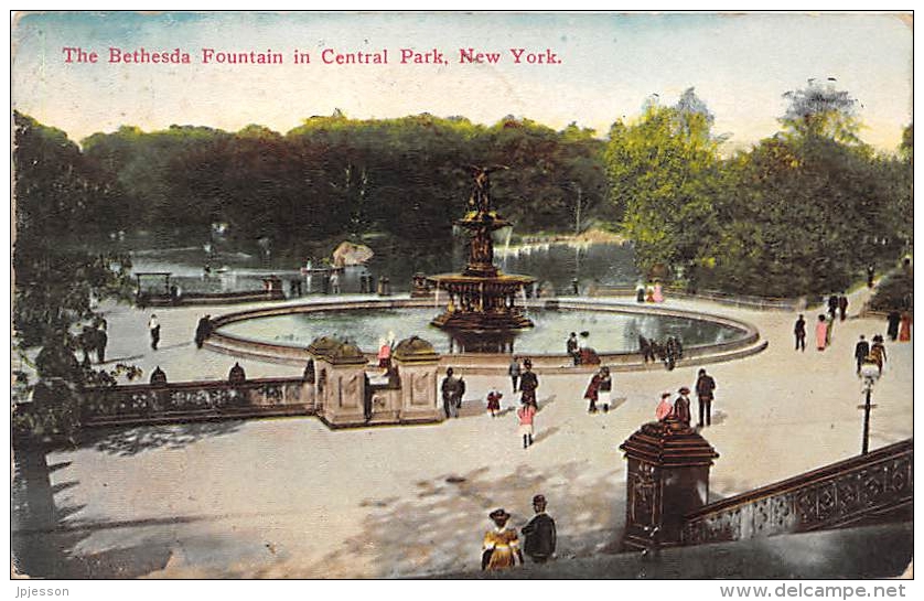 THE BETHESDA FOUNTAIN IN CENTRAL PARK, NEW YORK - Central Park