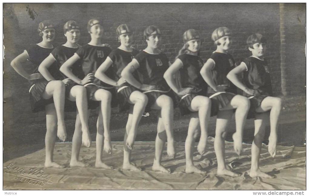 COURS DE GYMNASTIQUE (HU Sur Les Maillots) -Carte Photo,Eugène Wéry, Rue Guillaume Delarge Herstal. - Herstal