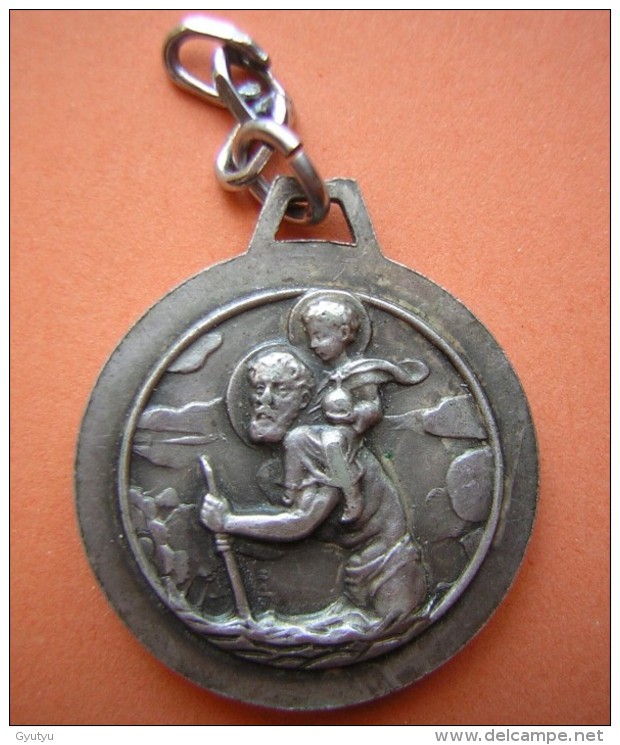 Jolie Médaille De Notre Dame De Payragude Poinçons à Identifier... - Religion & Esotérisme