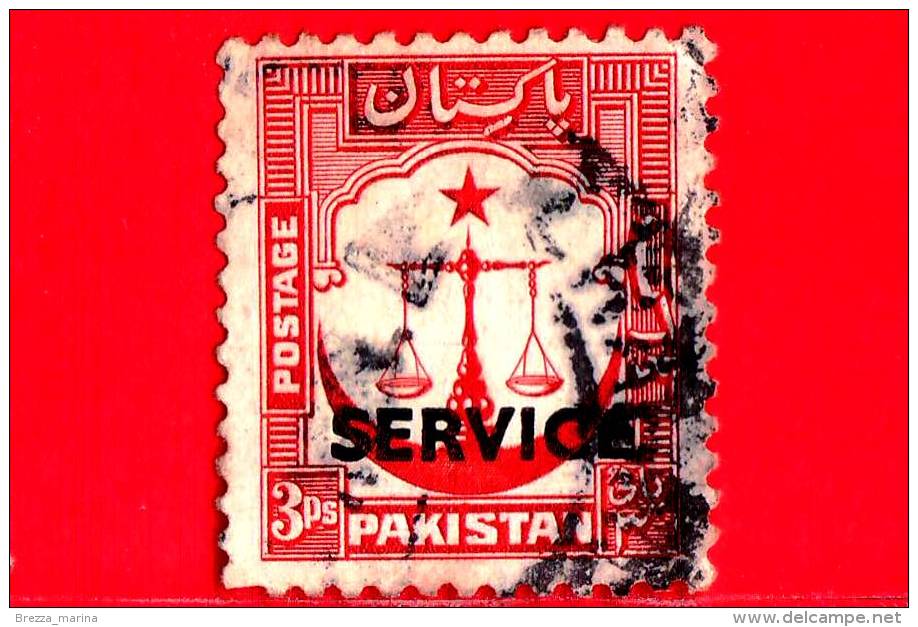 PAKISTAN - Usato - 1948 - Motivi Del Paese - Bilancia Della Giustizia - Mezzaluna - Sovrastampato SERVICE - 3 - Pakistan