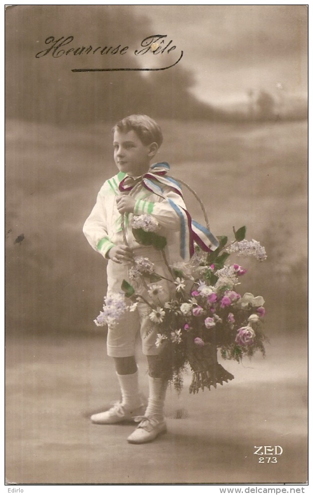 Patriotique Enfant Bouquet Et Runan Tricolore  Heureuse Fête ZED 273 - Patriotiques