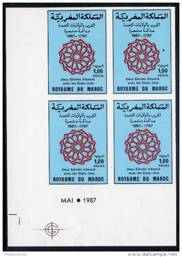 MAROC N°1033 ETATS UNIS BLOC DE 4 COIN DATE NON DENTELE - Maroc (1956-...)