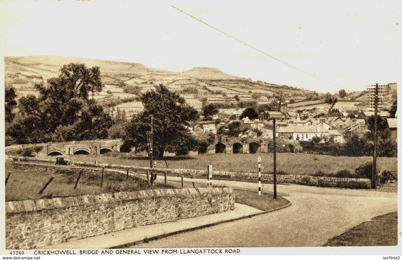 GWENT - CRICKHOWELL BRIDGE AND GENERAL VIEW FROM LLANGATTOCK ROAD  Gw118 - Breconshire