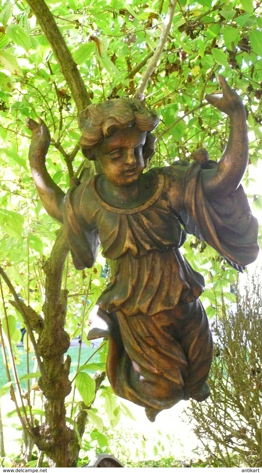 XVIIe s. Grand ange baroque en bois sculpté