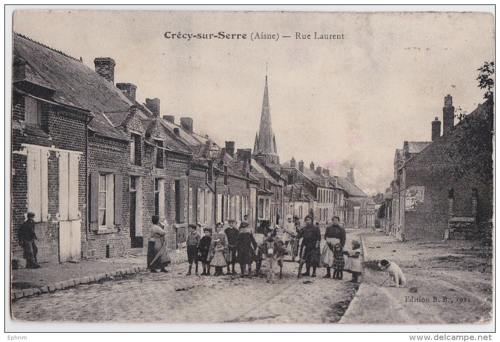 CRECY-SUR-SERRE (Aisne) - Rue Laurent - Attelage D'âne - Autres & Non Classés