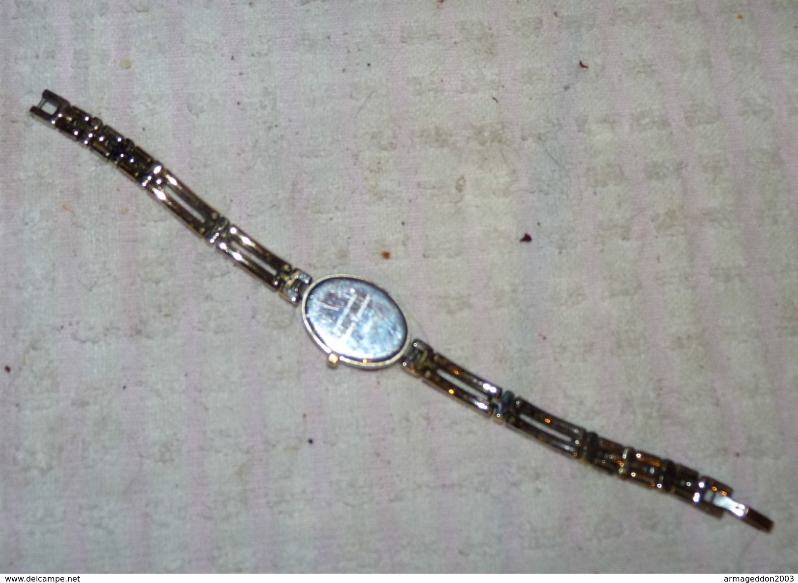 BELLE MONTRE FEMME PIERRE LANNIER 106 B7 BRACELET BICOLORE METAL COMME NEUVE - Watches: Old