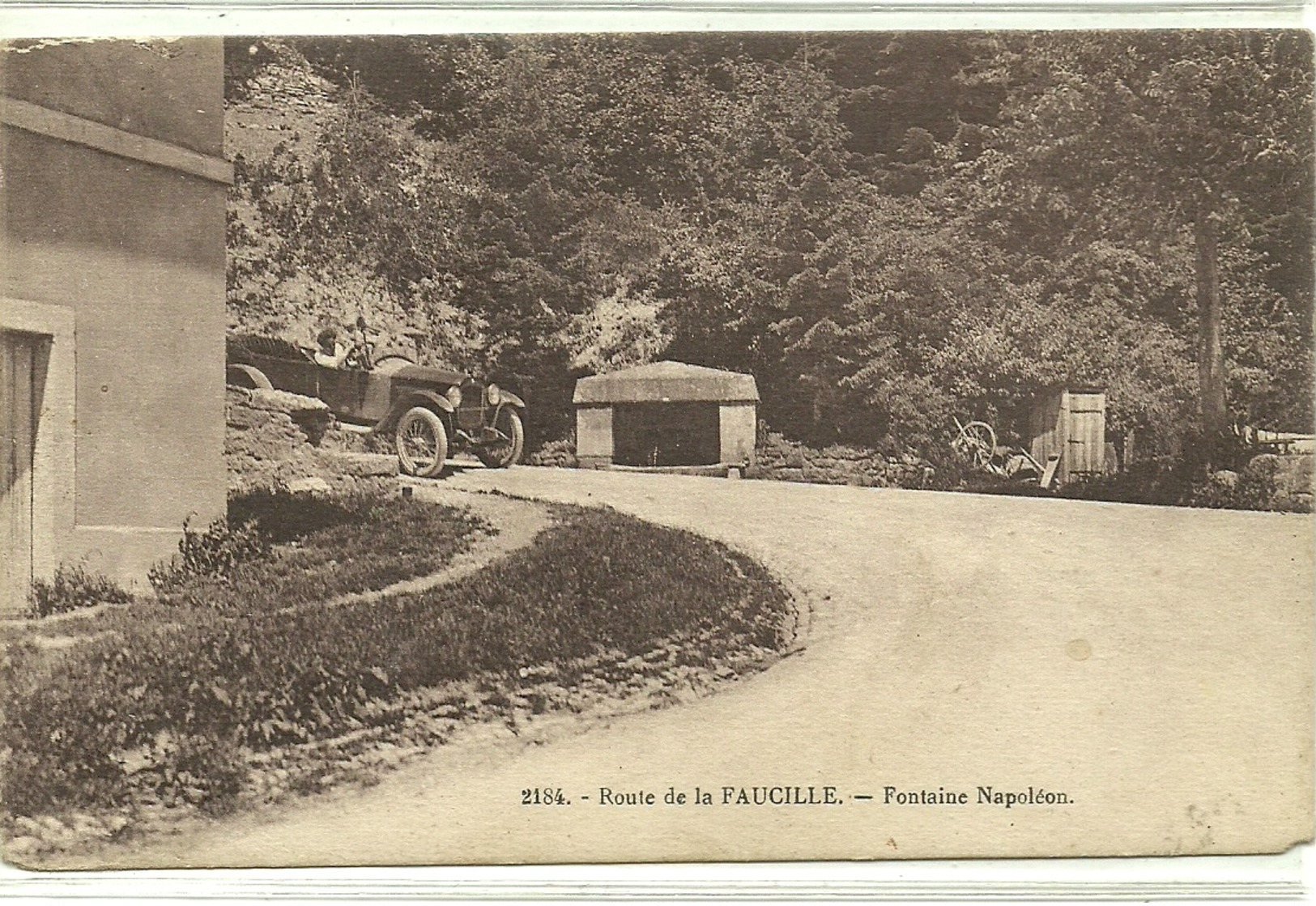 Ain-Route De La Faucille-Fontaine Napoléon-N°2184-Scan Recto-Verso- - Non Classés