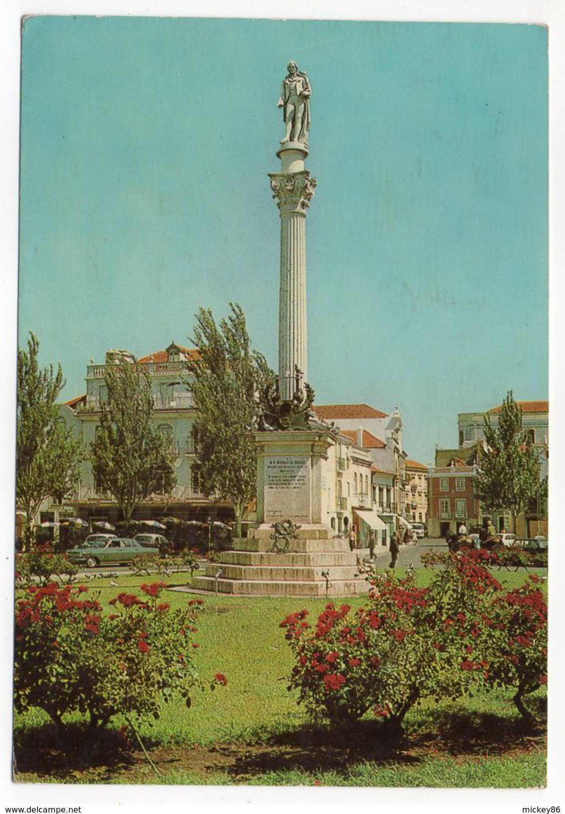 Portugal--SETUBAL--Praça Do Bocage  (monument,voiture) ,cpsm 15 X 10 N° 702 éd Comer-Trav - Setúbal