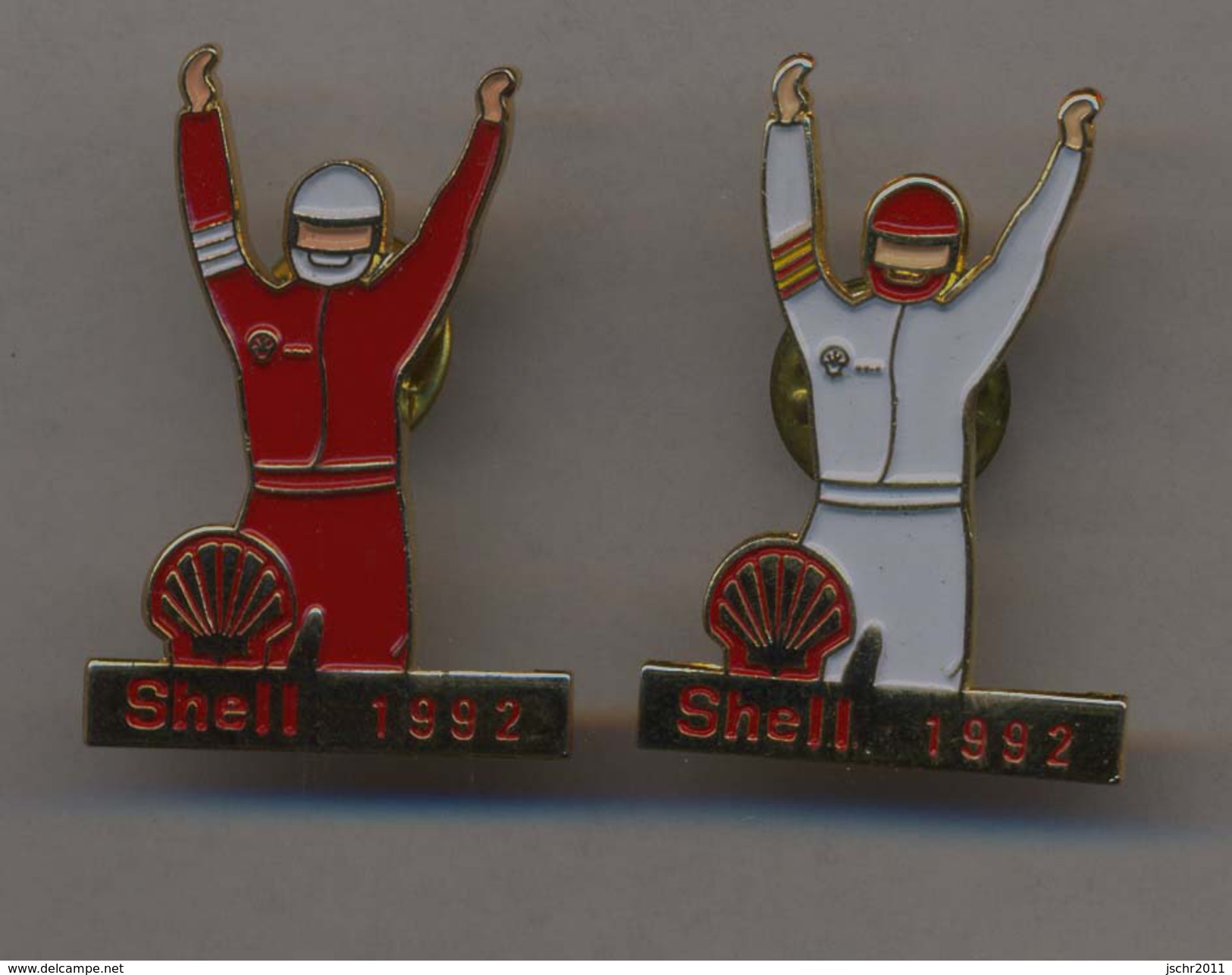 SHELL *** CHAMPION 1992 *** Lot De 2 Pin's Differents *** A024 - Carburantes