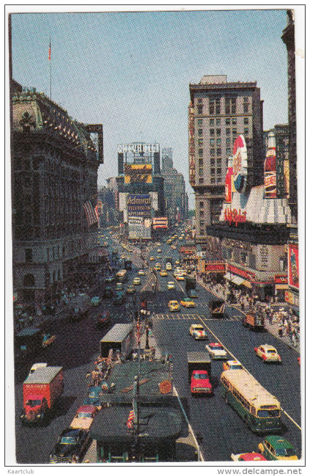 Times Square: MOVING-TRUCK,OLDTIMER TAXI-CAB'S ,AUTOBUS/COACH, CAR -New York City- (USA) - Transport