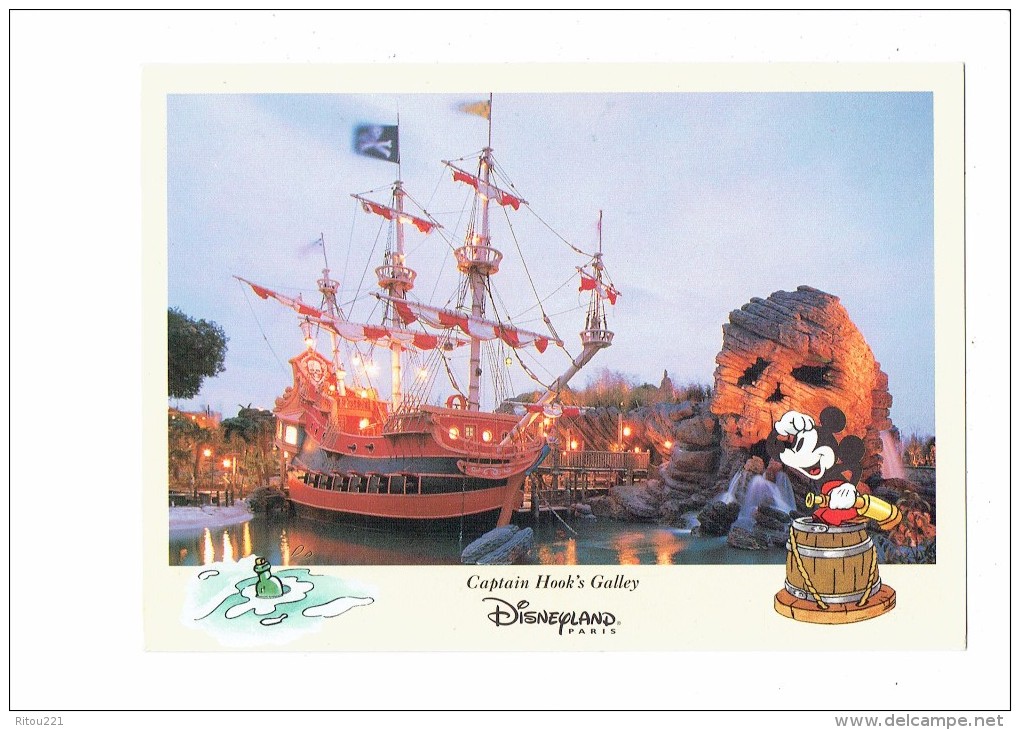 CPM - Disneyland Paris - Mickey Longue-vue - Bateau Navire Bouteille à La Mer Tonneau Tête De Mort CAPTAIN HOOK'S GALLEY - Disneyland