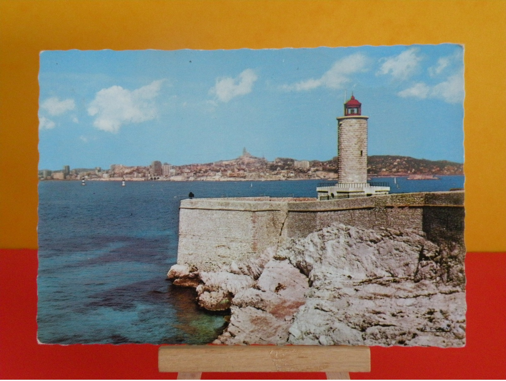 France > [13] Bouches-du-Rhône > Marseille > Monuments > Phare - Non Circulé - Monuments